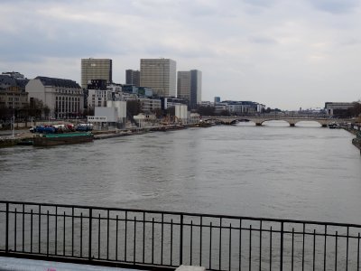 La Seine depuis le Pont National, quai de Bercy, Paris 