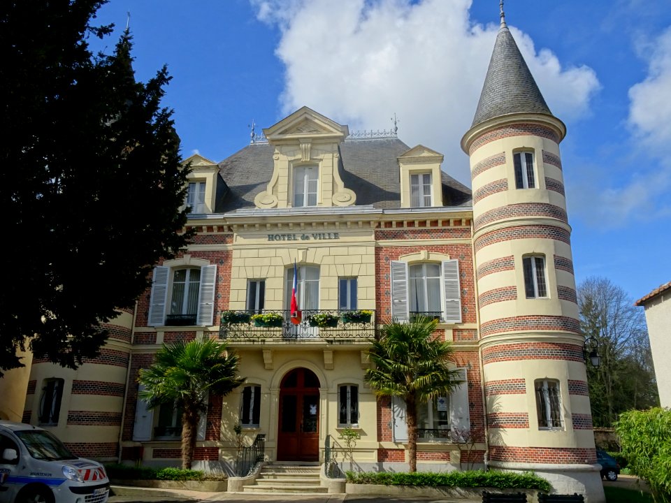 Mairie de Maintenon, Eure-et-Loir 