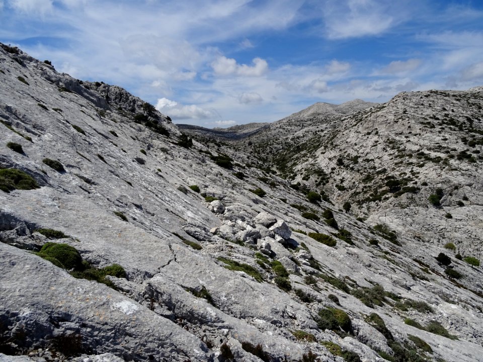 Traversée de la dalle karstique en revenant de la Cuile Va… 