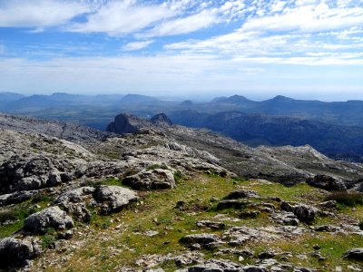 Depuis le Monte Corrasi, vue vers le Nord-Est et la côte p… 