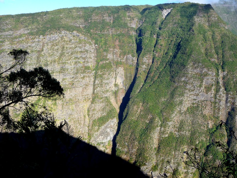 Ravine Mal au Ventre, qui descend de la Crête du Dimitille… 