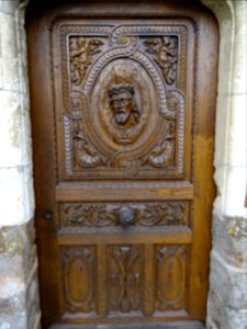 Détail d'une porte sculptée, La chapelle Notre-Dame-de-Pit… 