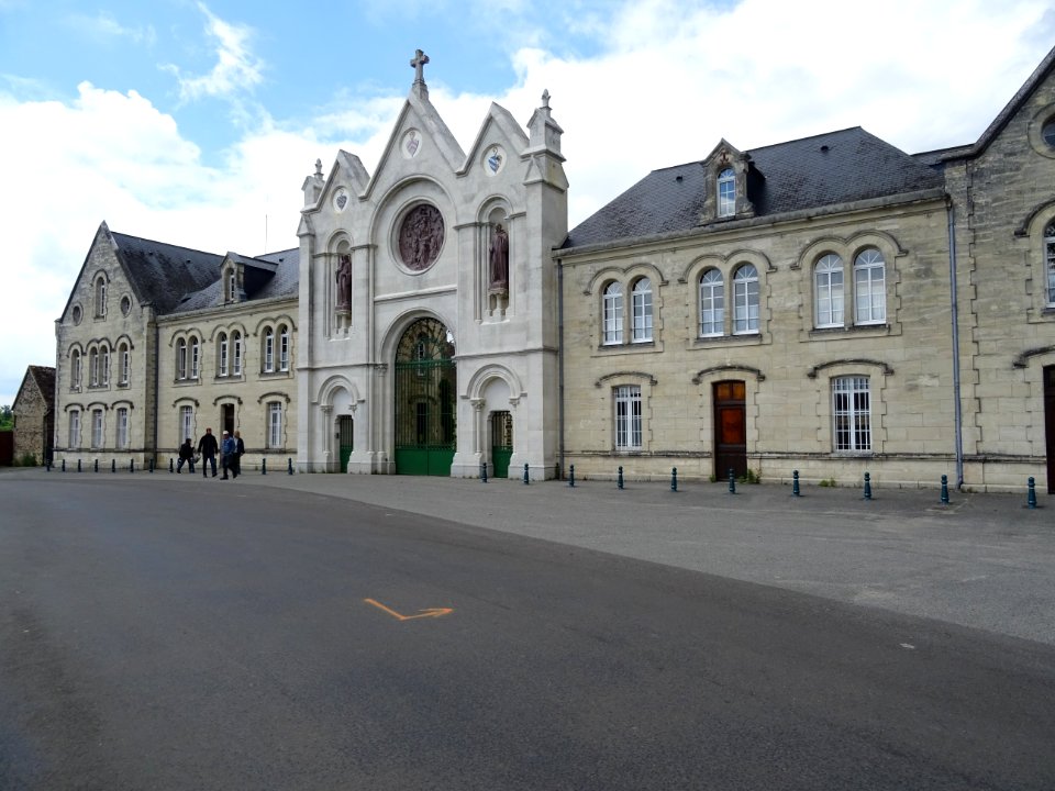 Portail d'entrée de l'Abbaye de la Trappe, Soligny-la-Trap… 