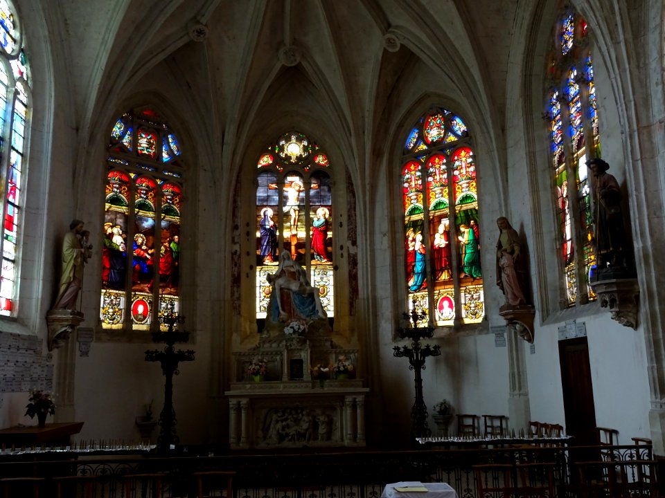 Intérieur de la chapelle Notre-Dame-de-Pitié, Longny-au-Pe… 