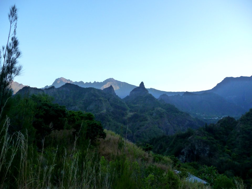 Au loin dans l'ombre Cilaos 