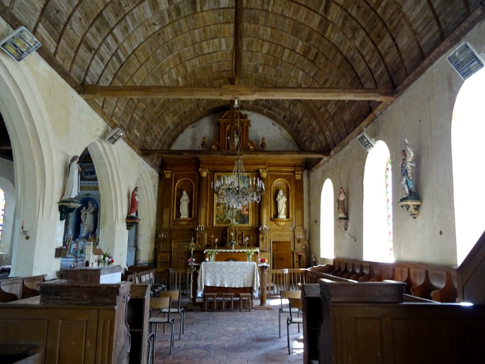 Intérieur de l'église Notre-Dame de l'Assomption de Marcha… 