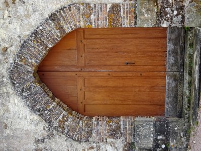 Porte de l'église Notre-Dame de l'Assomption de Marchainvi… 
