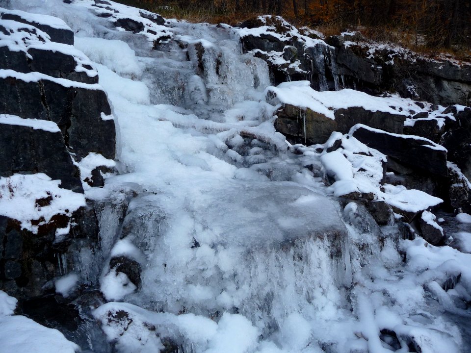 Petite cascade gelée 