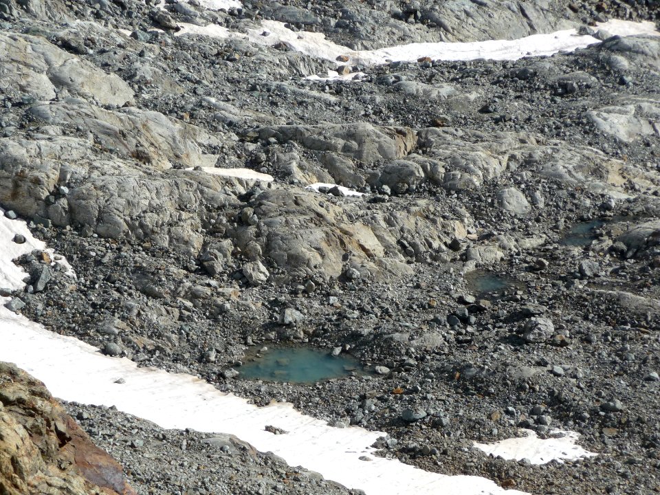 Il ne reste rien du glacier de Clapouse, disparu, que quel… 