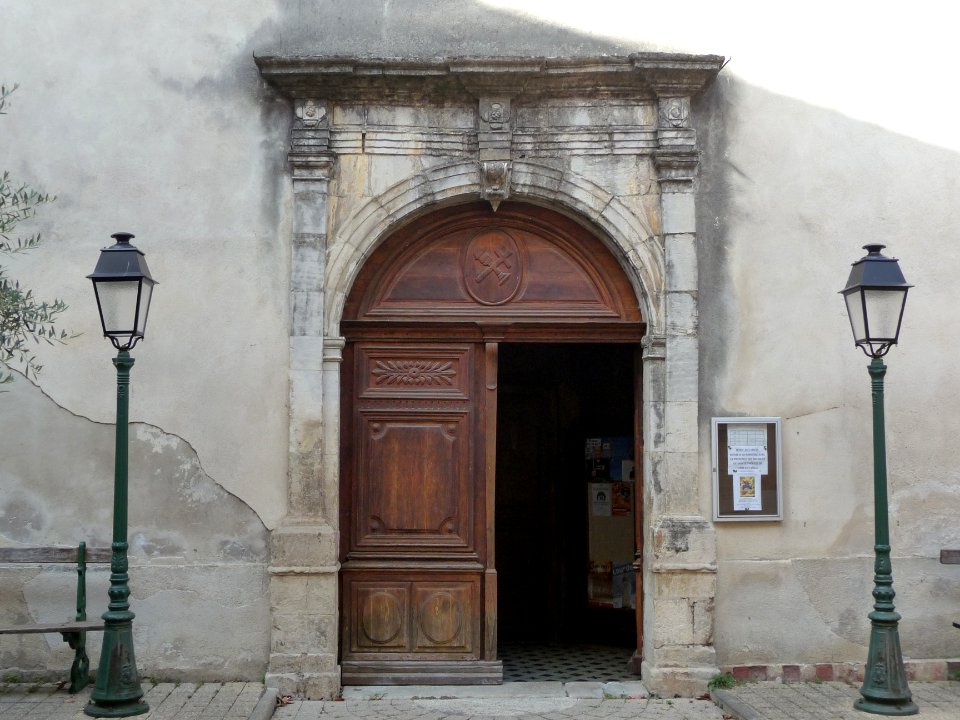 Porte de l'église Saint-Maur, Belgentier, Var 