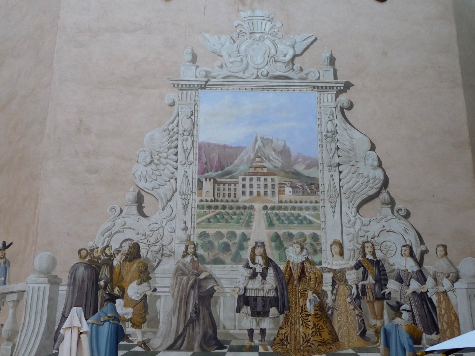 Eglise Saint-Maur, fresque évoquant la venue de Louis XIV … 