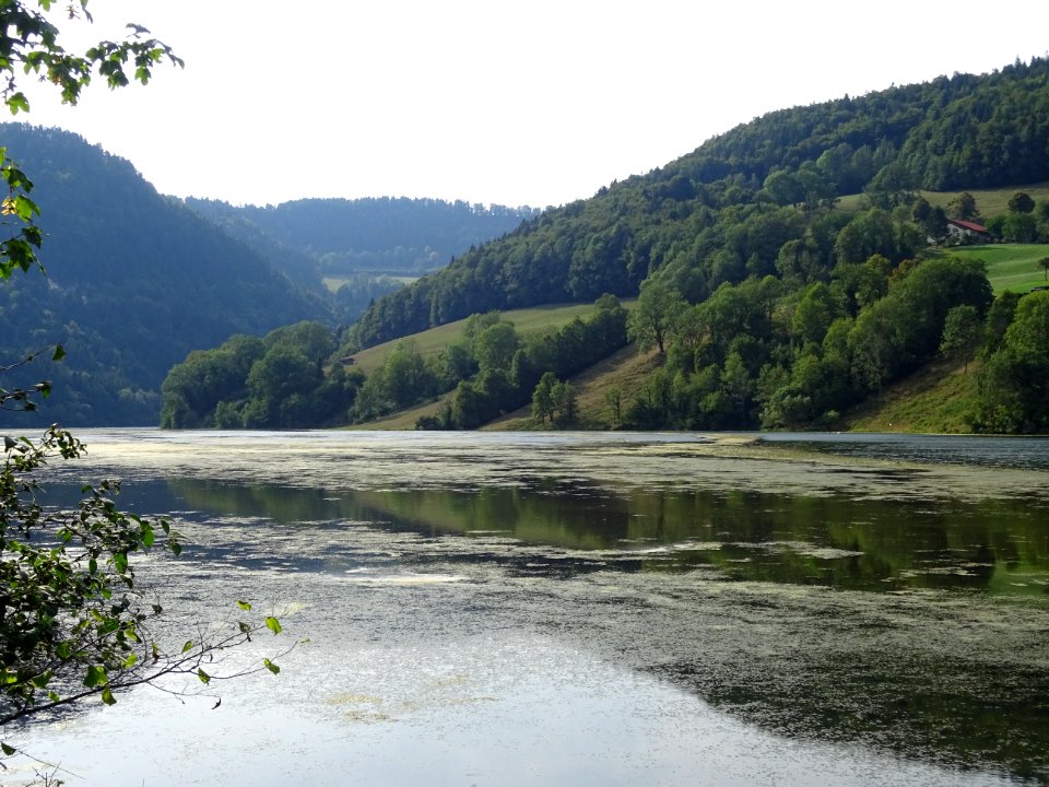 Gorges du Doubs, frontière naturelle entre la France et la… 