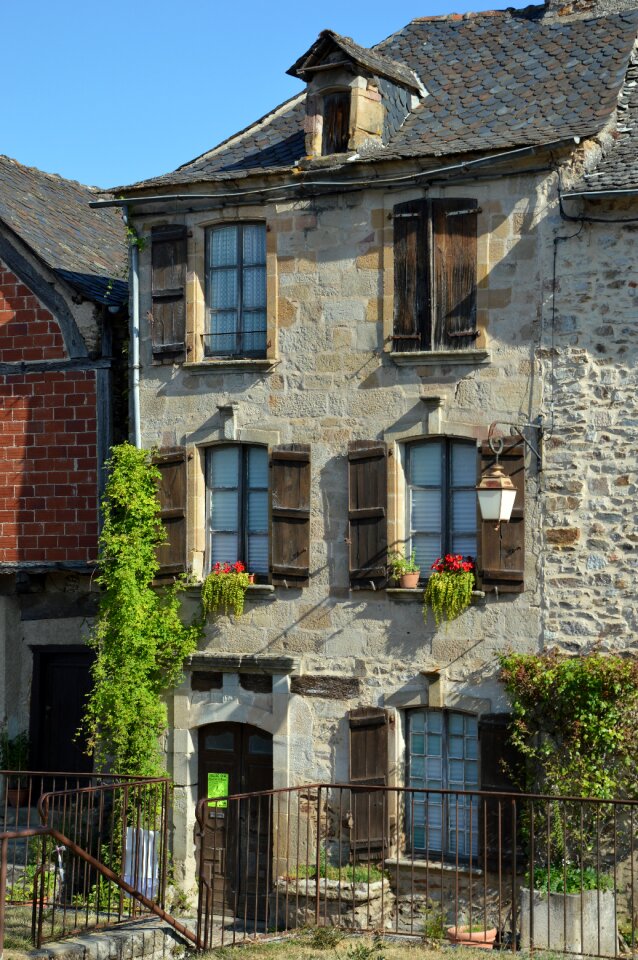 Aveyron heritage old windows