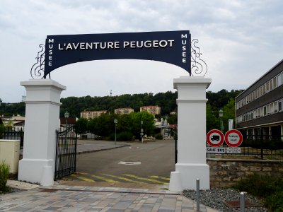Entrée du musée Peugeot, Sochaux, Doubs 