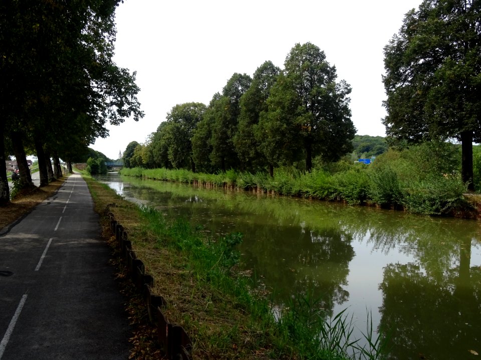 Canal de Montbéliard à la Haute-Saône, près de Bermont, Te… 