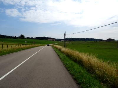 Ca monte doucement mais sûrement, entre Maîche et Charquem… 