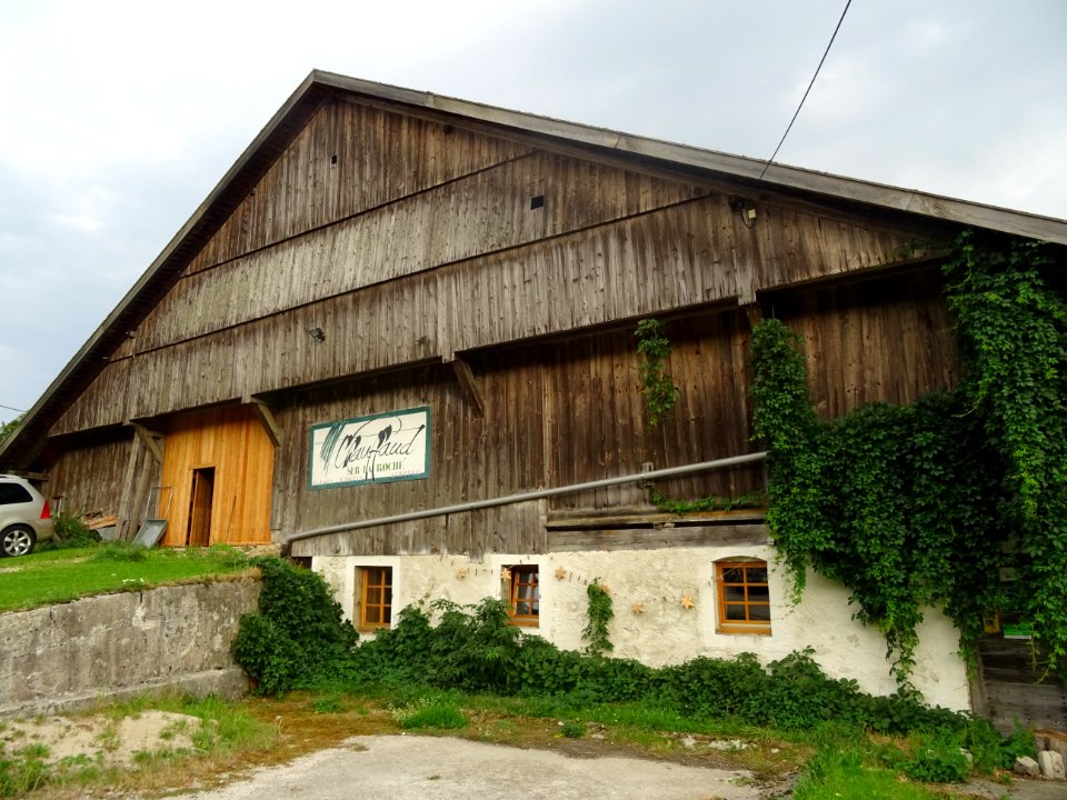 Halte pour manger et dormir : L'Auberge Sur La Roche, Les … 