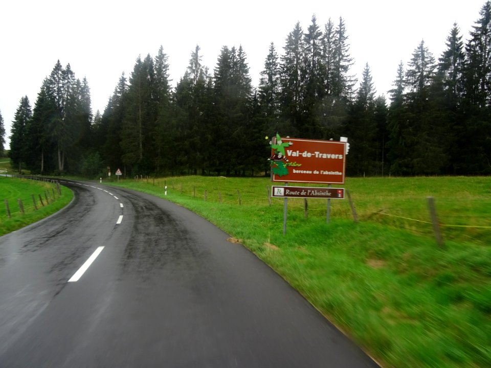 Val-de-Travers, berceau de l'absinthe, Route de l'Absinthe… 