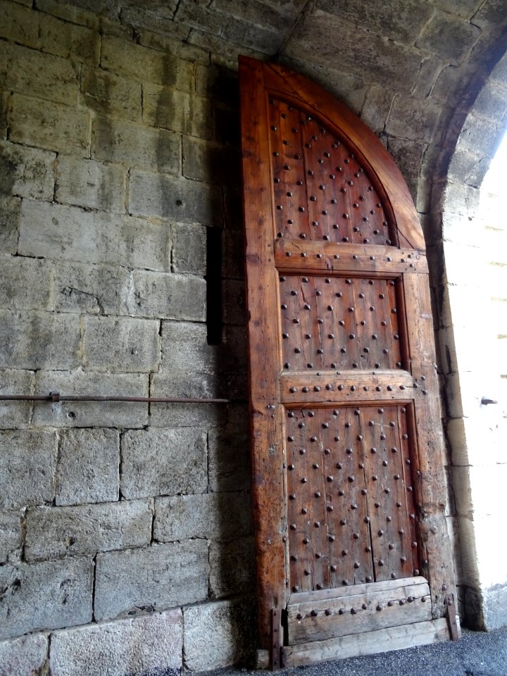Porte dans la vieille ville, Briançon, Hautes-Alpes 