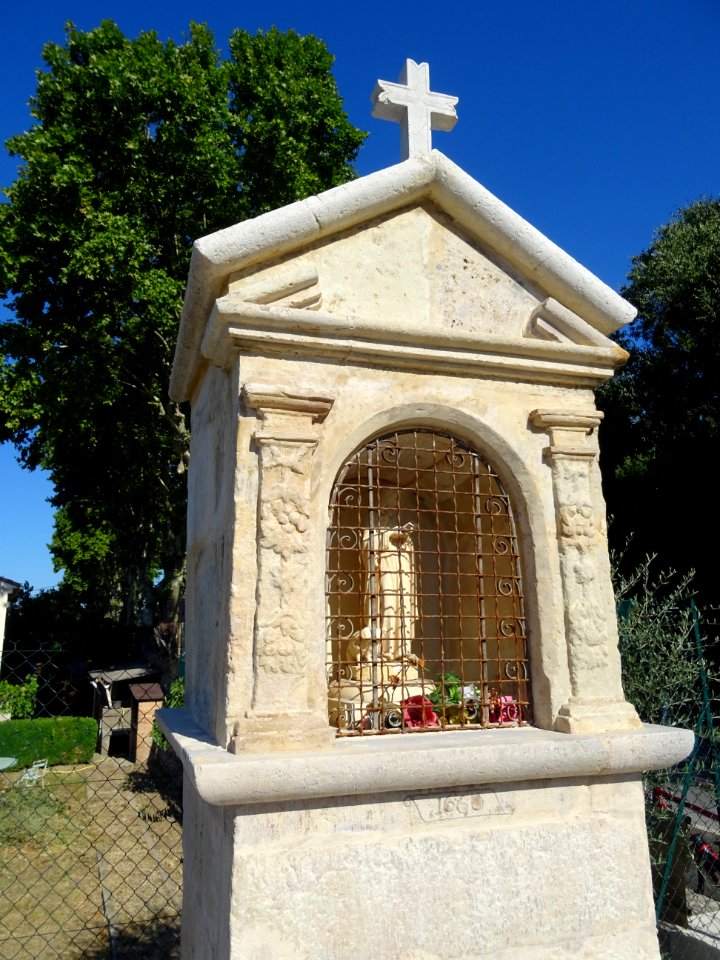 Petit oratoire, Tourves, Var 