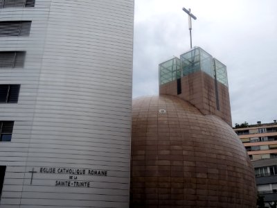 Eglise catholique romaine de la Sainte-Trinité, Genève, Su… 