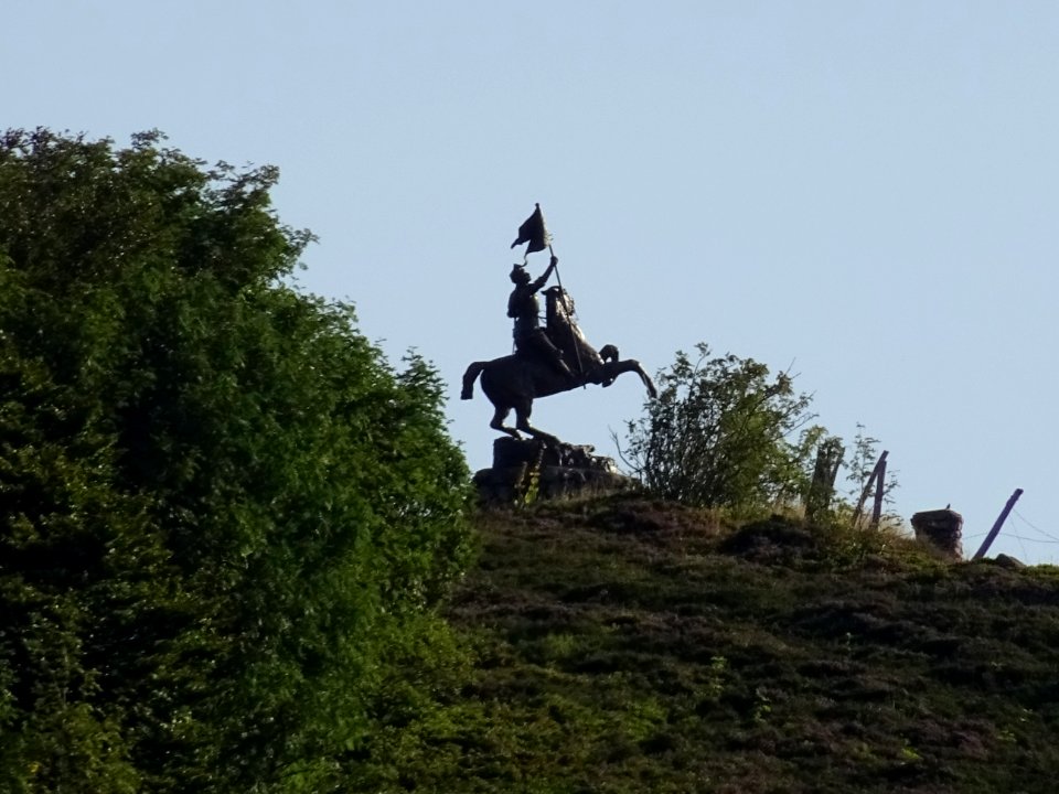Au zoom, statue de Jeanne d'Arc, Ballon d'Alsace 