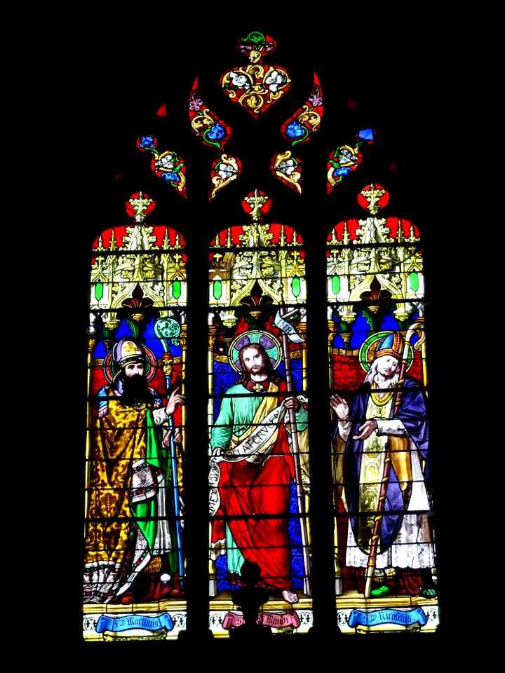 Vitrail, église Saint-Martin de Couches, Couches, Saône-et… 