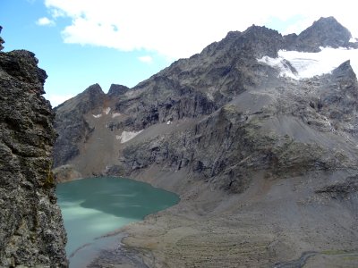 Le lac de l'Eychauda et le glacier de Séguret Forant ou d'… 