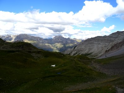 Depuis le Pas de l'Ane, vue vers le Grand Aréa 