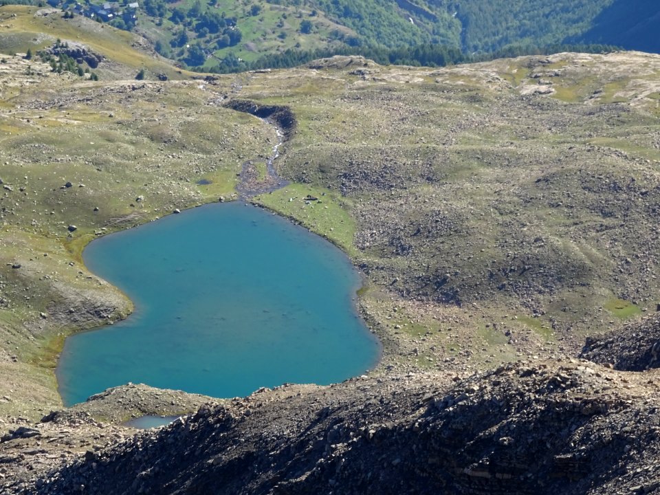 Lac Palluel aux eaux transparentes, on distingue en haut à… 