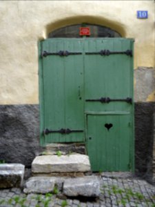 Porte dans la vieille ville, Briançon, Hautes-Alpes 