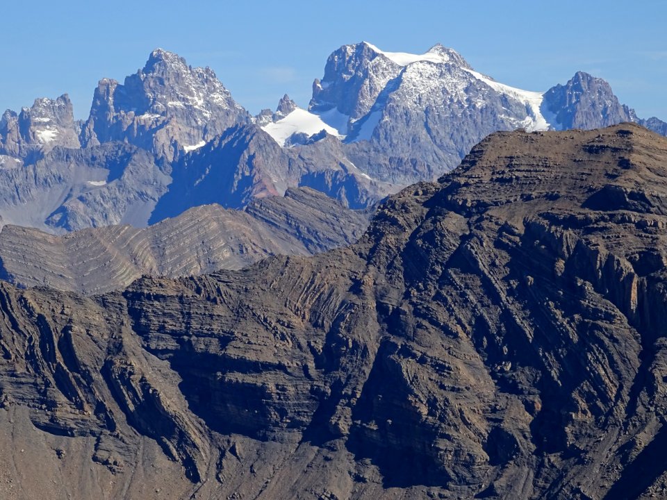 Le Pic Sans Nom et le Mont Pelvoux 