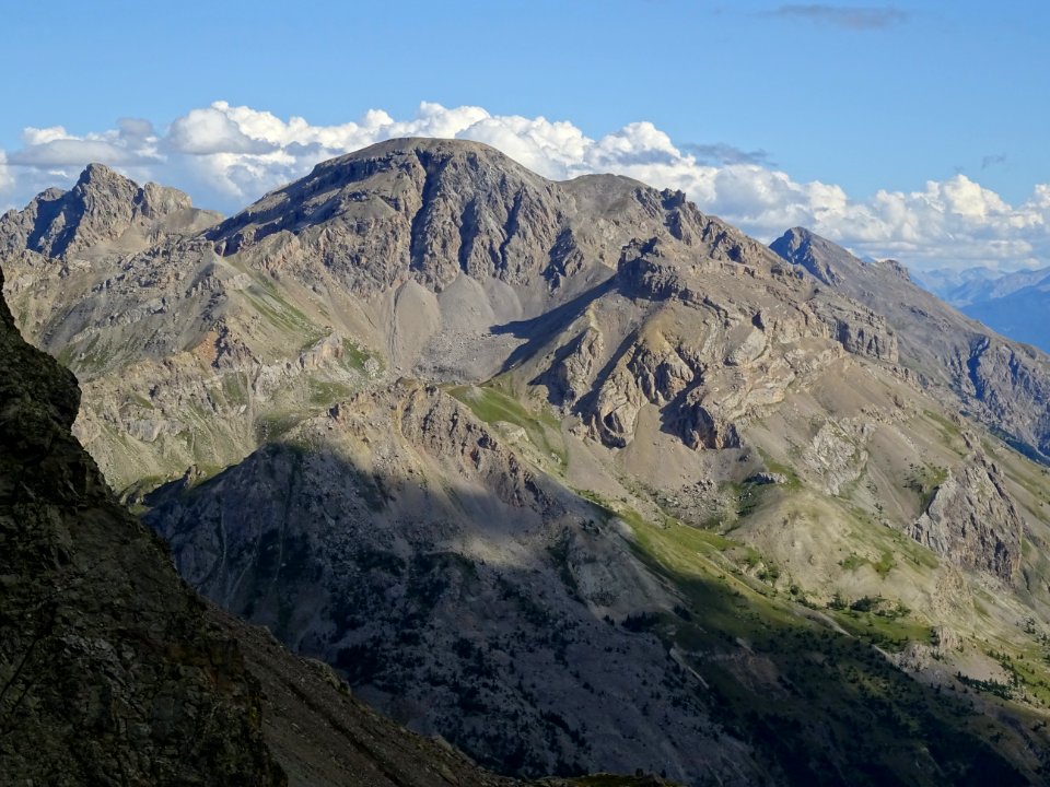 Depuis le Col des Grangettes, la cime de la Condamine 