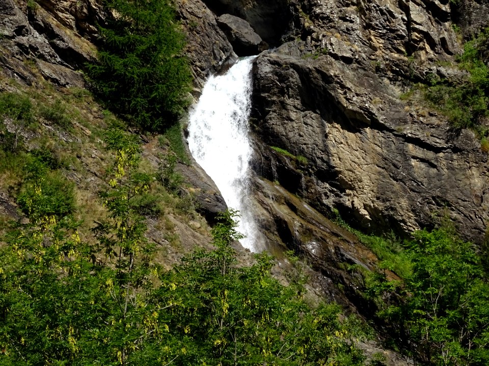 Cascade de Dormillouse, torrent de Chichin 