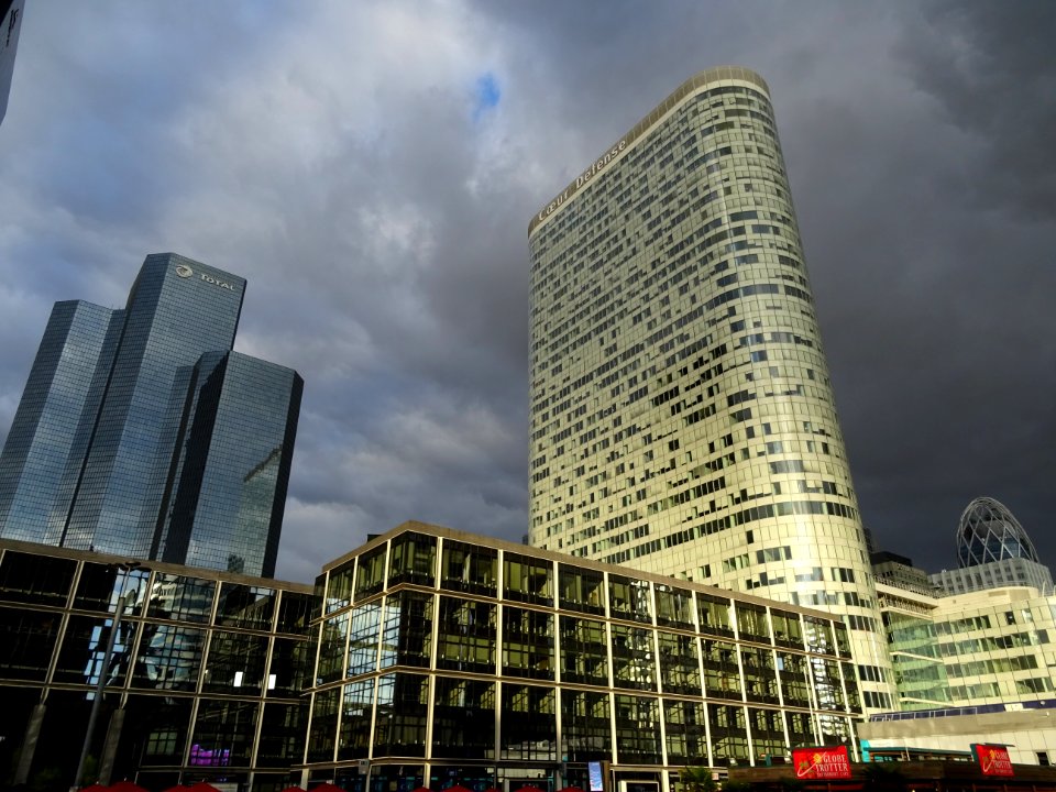 Tours Total et Coeur Défense 