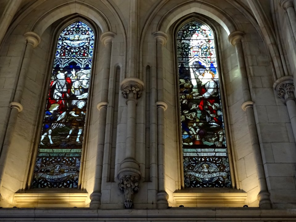 Vitraux, Cathédrale américaine de Paris, ou Cathédrale de … 