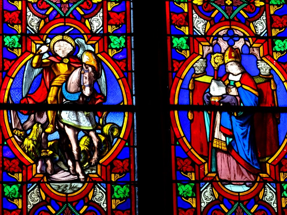 Détail d'un vitrail, La basilique Saint-Andoche, Saulieu, … 