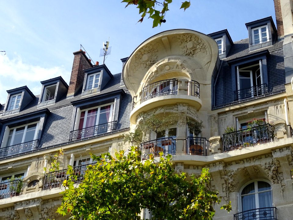 Immeuble avec balcon, 16e arr., Paris 
