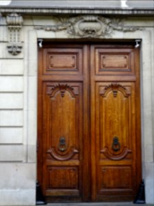 Une belle porte, 43 avenue Foch, 16e arr., Paris 