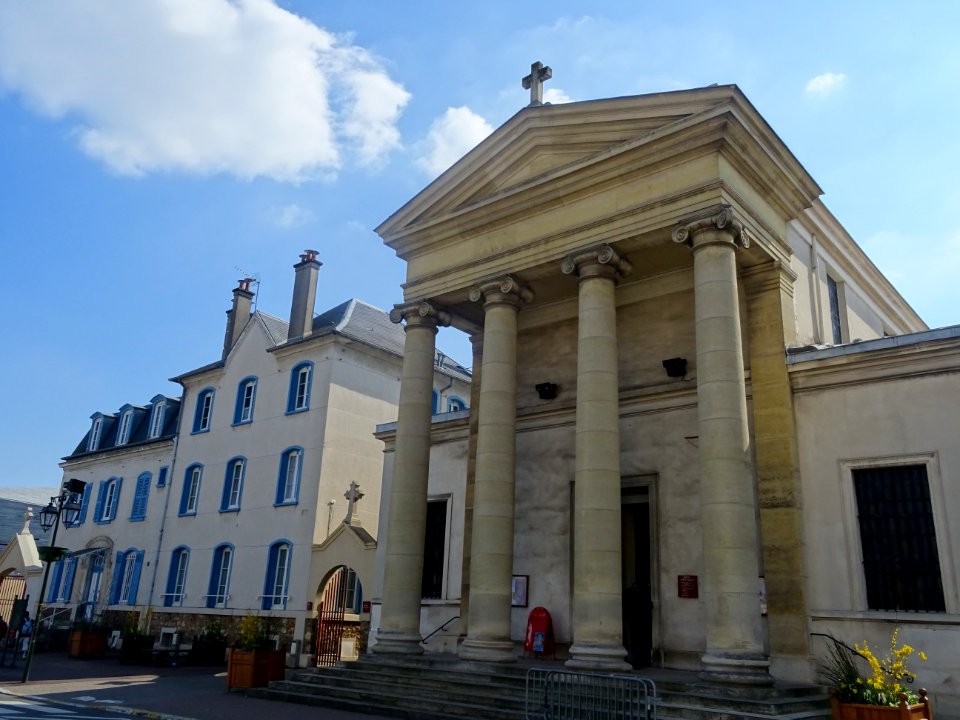 Eglise Saint-Gilles, 6 boulevard Carnot, Bourg-la-Reine, H… 
