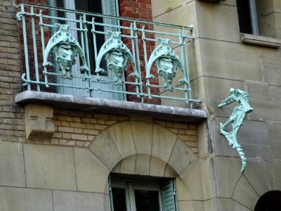 Détail de la façade du Castel Béranger. Architecte Hector … 