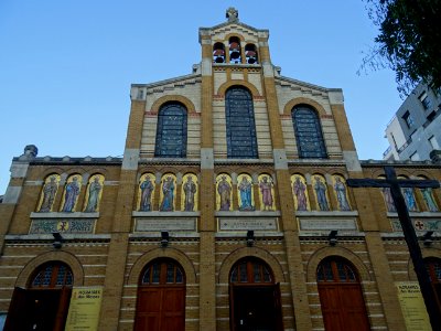 Eglise nouvelle Saint-Honoré-d'Eylau, avenue Raymond Poinc… 