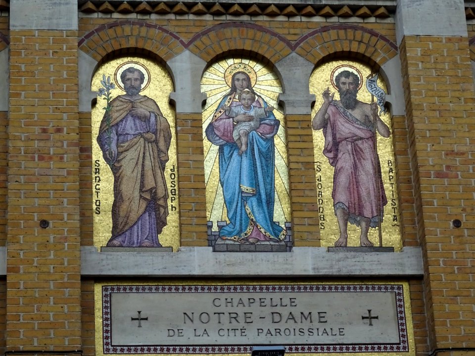 Eglise nouvelle Saint-Honoré-d'Eylau, avenue Raymond Poinc… 