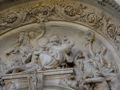 Détail du tympan du Petit Palais 