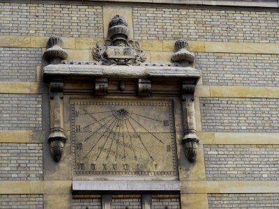 Cadran solaire, Lycée-Collège Buffon, 166 rue de Vaugirard… 