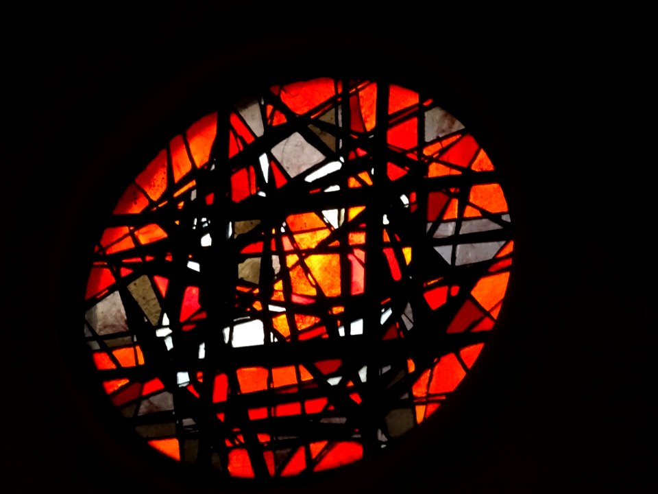Vitrail de l'église Notre Dame des Grâces, 6 Rue Fondary, … 