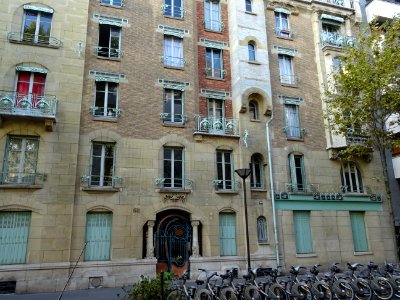Castel Béranger, 14 rue La Fontaine, 16e arr., Paris. L'im… 