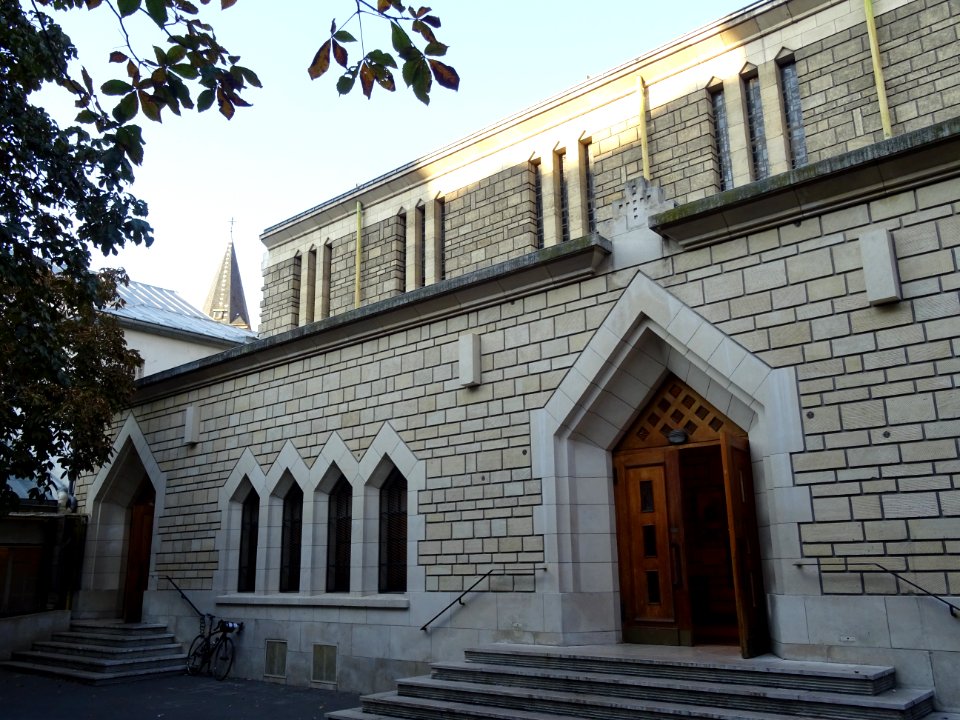 Église Notre-Dame-de-Grâce-de-Passy, nouvelle église sur l… 