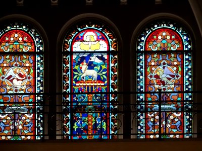 Vitraux de l'église nouvelle Saint-Honoré-d'Eylau, avenue … 