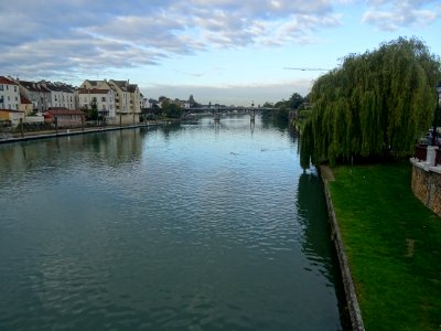 La Marne depuis le Pont Maunoury entre Pomponne à droite e… 